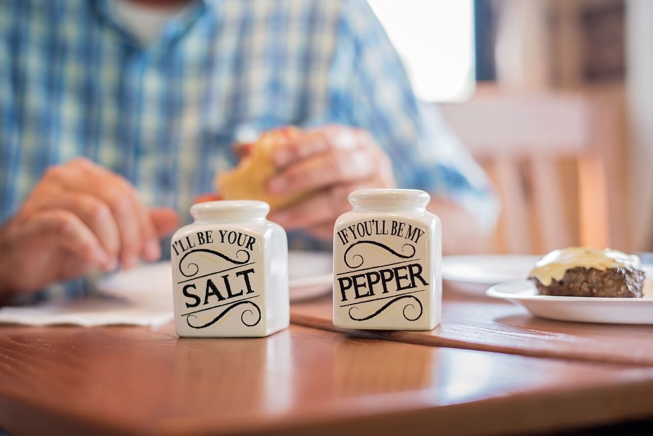 Рестораны обяжут перейти на йодированную соль