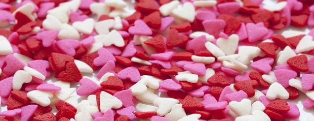 Розовое сумасшествие: как рестораны используют День всех влюбленных