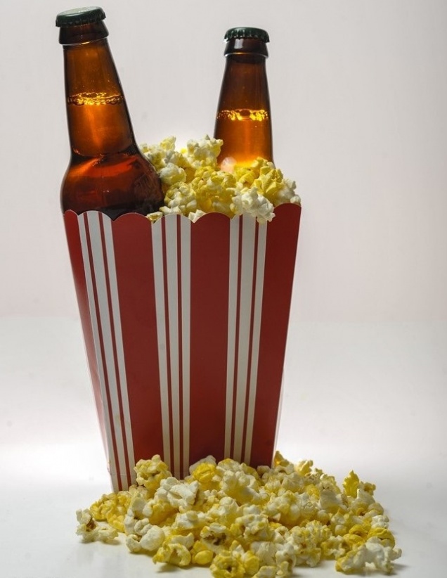Ходить в кино с пивом могут запретить